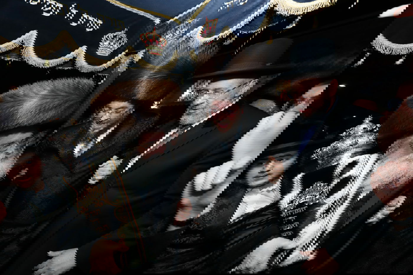 הכנסת ספר תורה משפחת בוקצ'ין לנדבורנה ירושלים