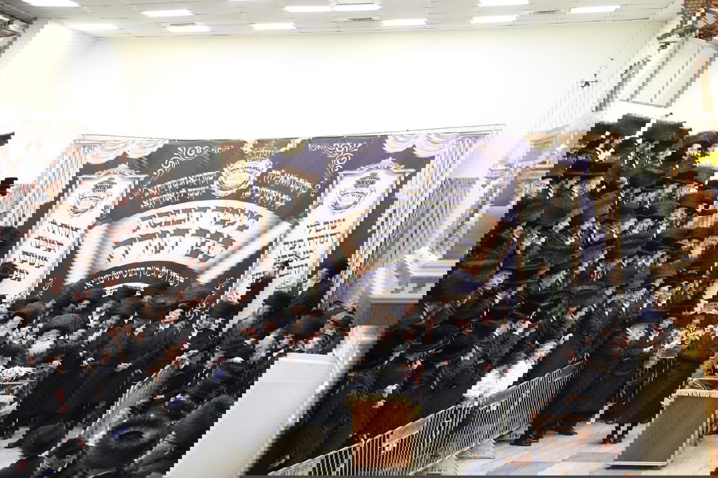 הכנסת ספר תורה משפחת בוקצ'ין לנדבורנה ירושלים