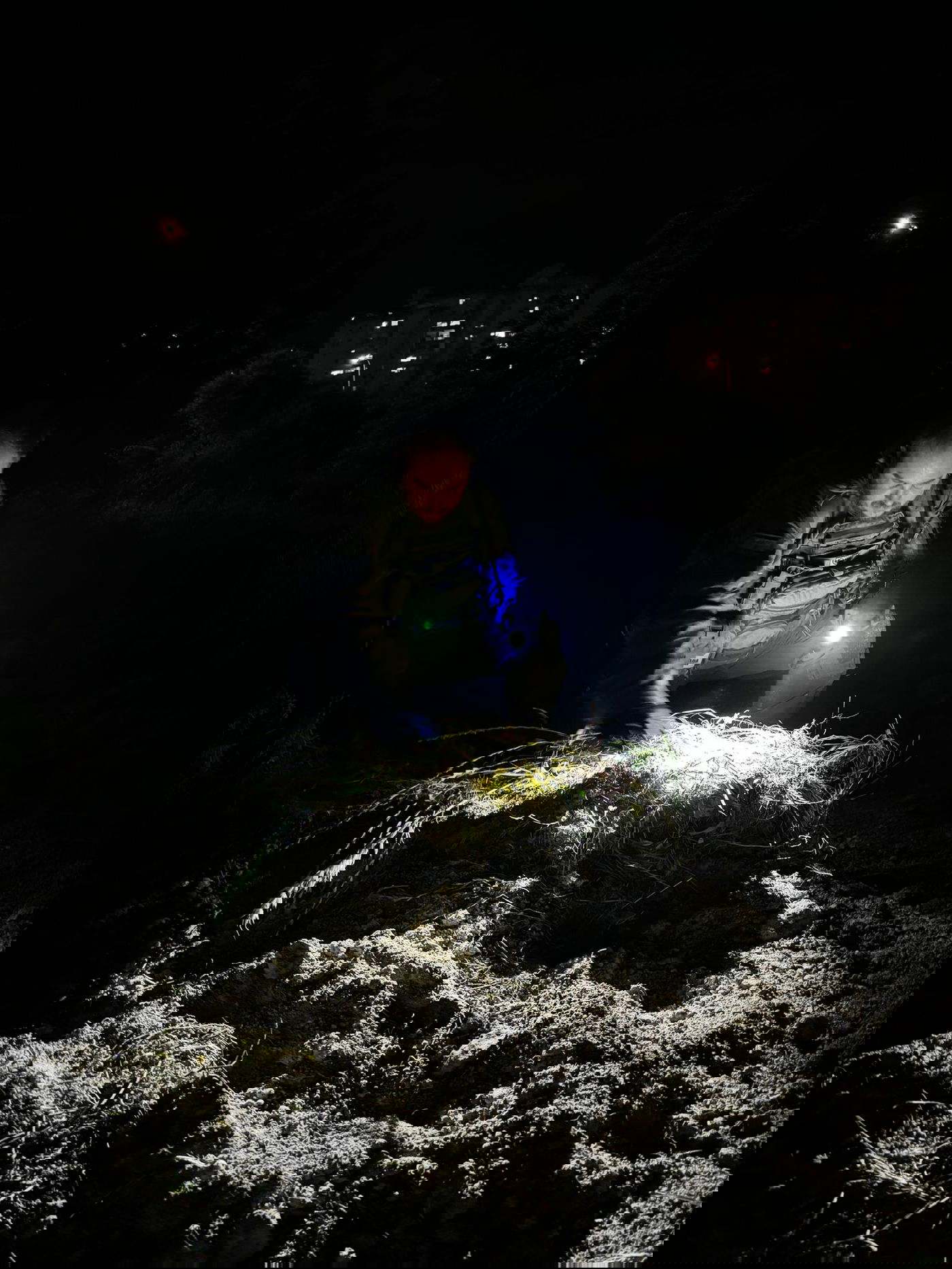 ההיעלמות המסתורית בצפת: מאות מתנדבים הפכו כל אבן באזור | תיעוד