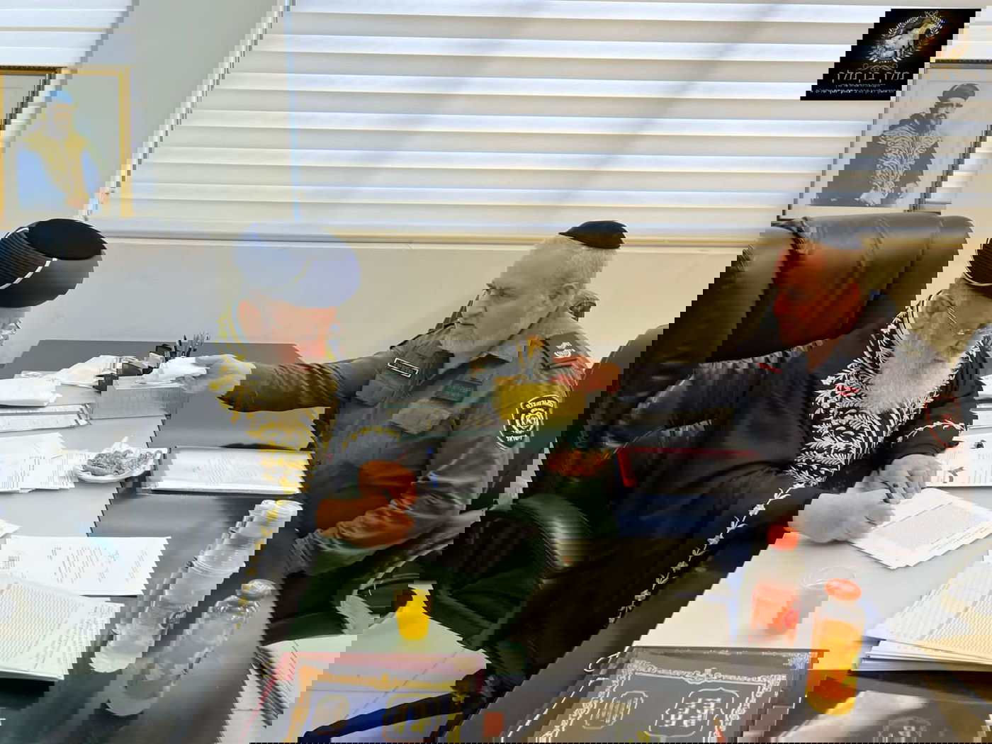 זופניק בכיכר • כל התמונות, הנייעס והחשיפות של השבוע