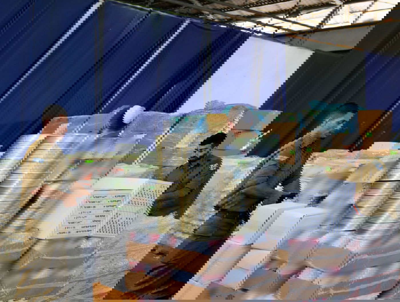 צה"ל נערך לפסח: 108 טון מצות ו-130 טון שניצלים כשל"פ