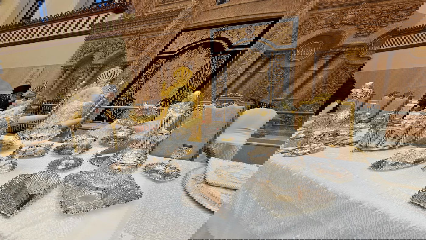 שולחן ליל הסדר של האדמו"ר מויזניץ 