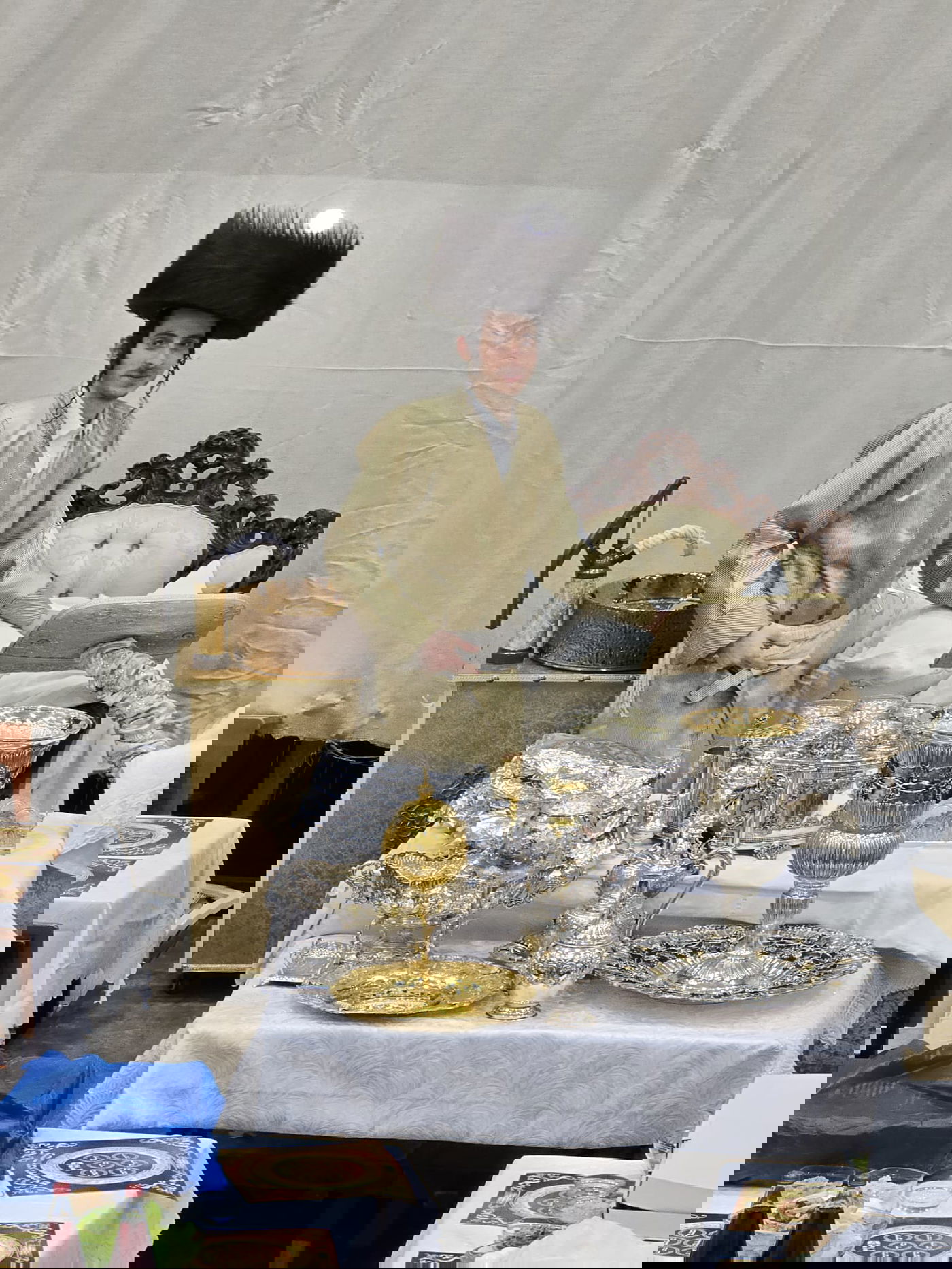 שולחן ליל הסדר של האדמו"ר מתולדות אברהם יצחק