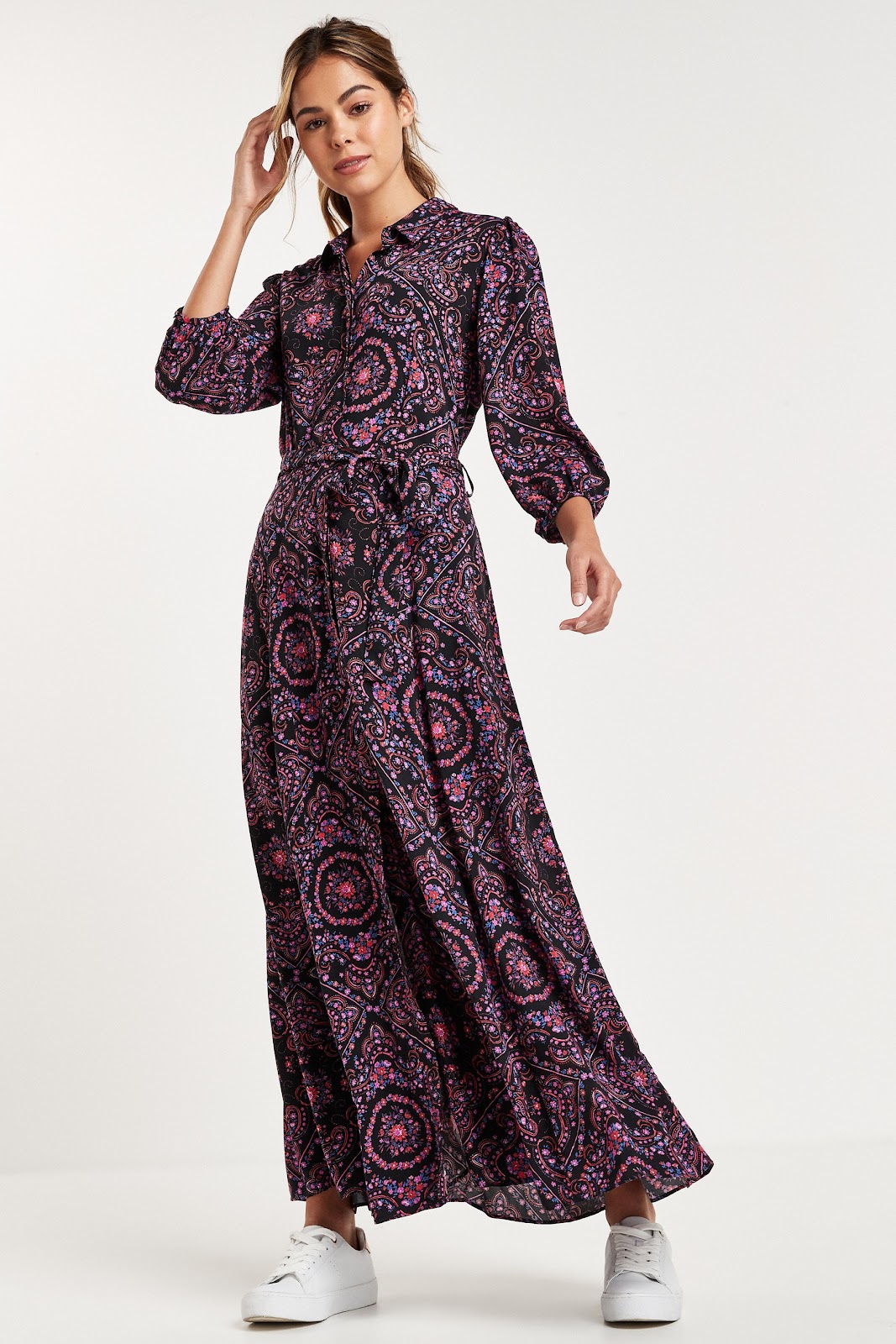 מצאנו 10 שמלות חגיגיות בפחות מ-200 שח