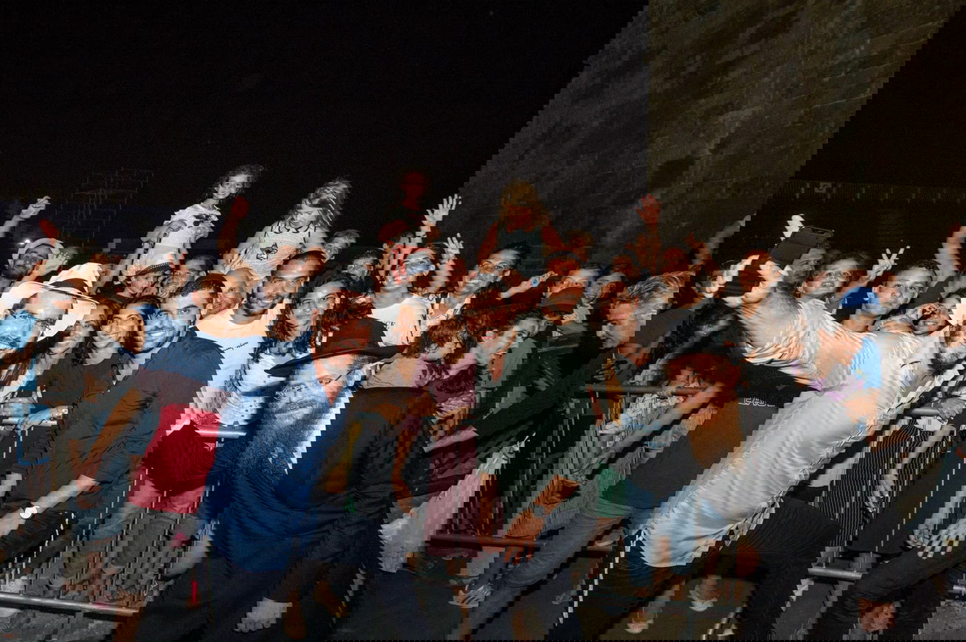 צפו: המופע ההיסטורי של ישי ריבו בקפריסין