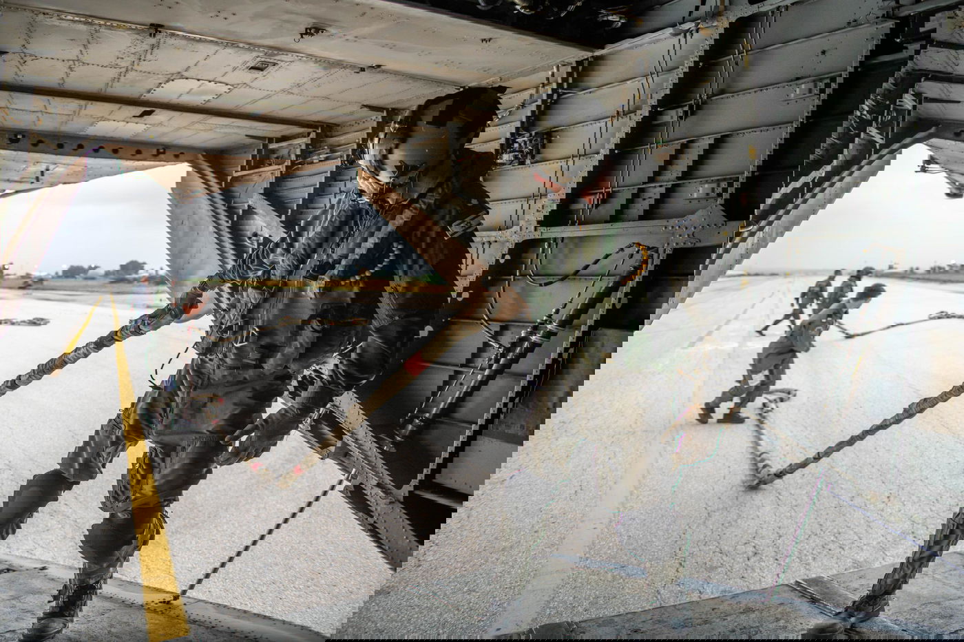 פינוי הטיל האיראני