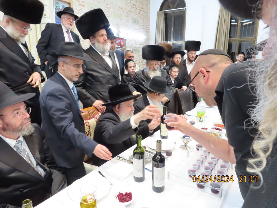 המונים השתתפו בהילולת הצדיק שערך בנו באשדוד | תיעוד | כיכר השבת