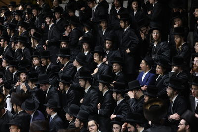 מאמר לרגל היארצייט: 'קה
אכסוף'
– איך
הניגון 'נוגע'
בך?