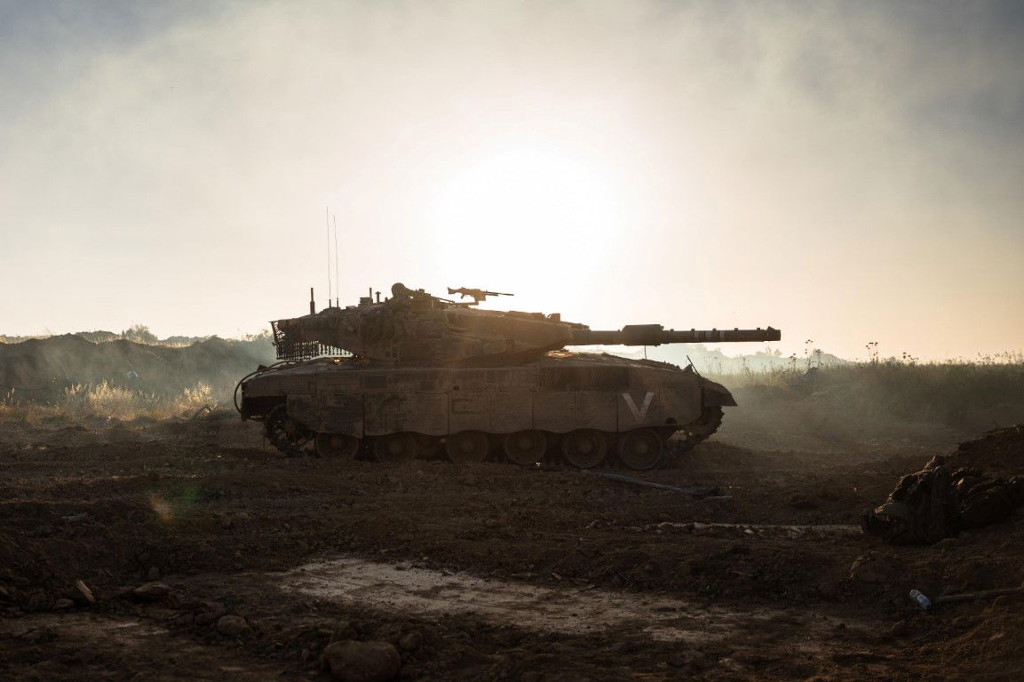 תיעוד מרצועת עזה: חיסול מחבלים מהקרקע - ומהאוויר