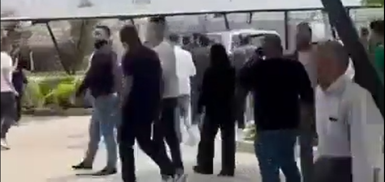 כמעט לינץ': זו קבלת הפנים שהמתינה לשגרירים המערביים בביר-זית