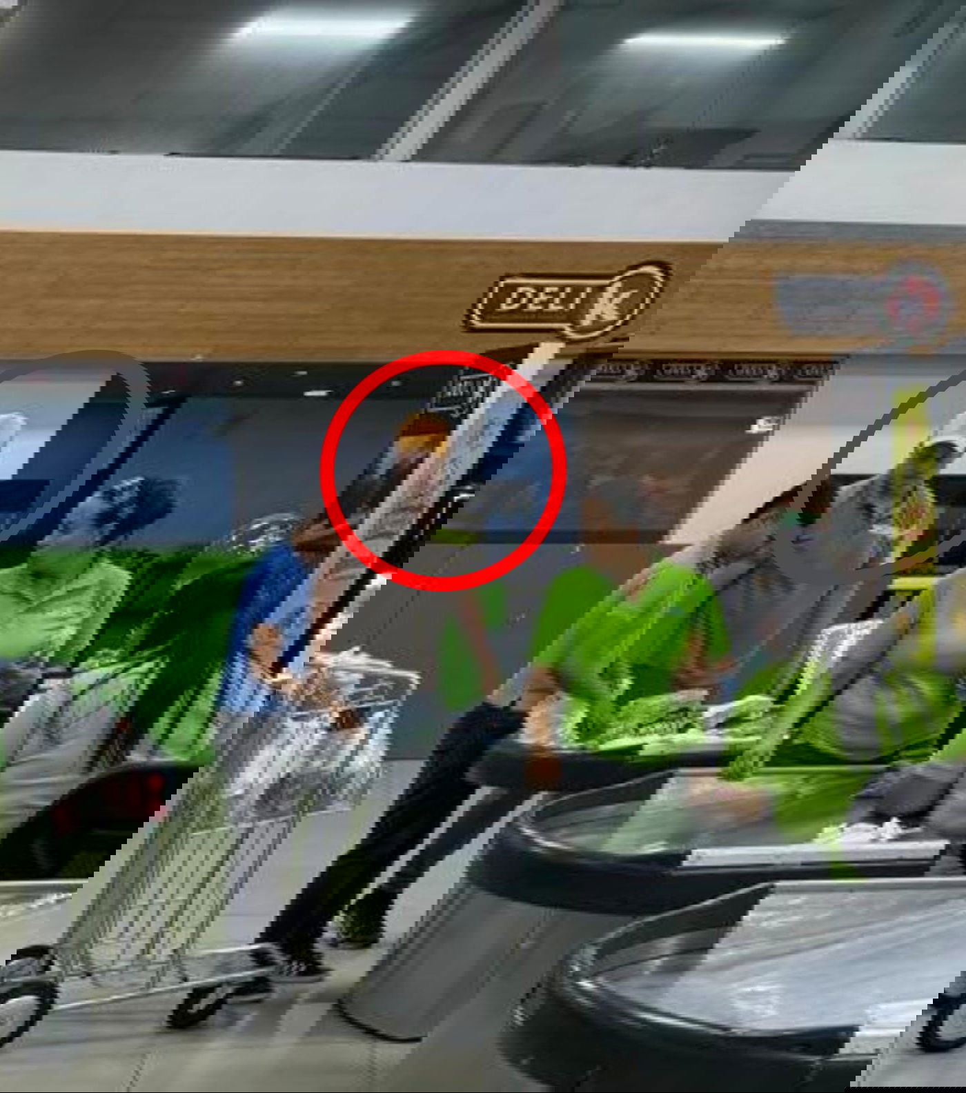 זופניק בכיכר • כל התמונות, הנייעס והחשיפות של פסח והמסתעף