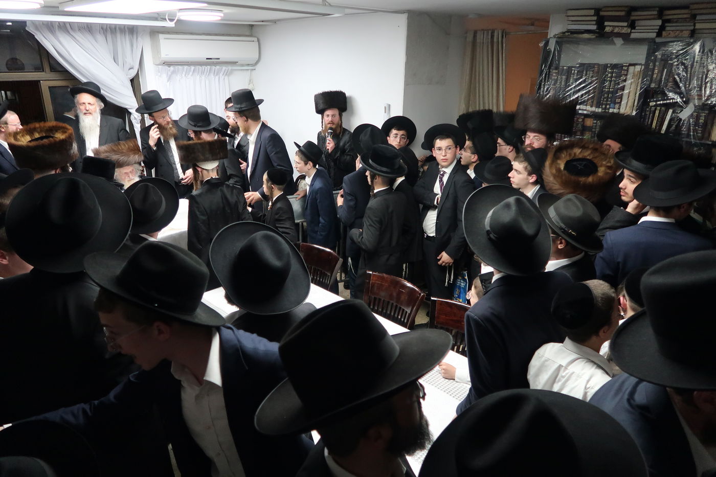 הקבלת פני רבו אצל הגר"מ שטרנבוך, פסח תשפ"ד