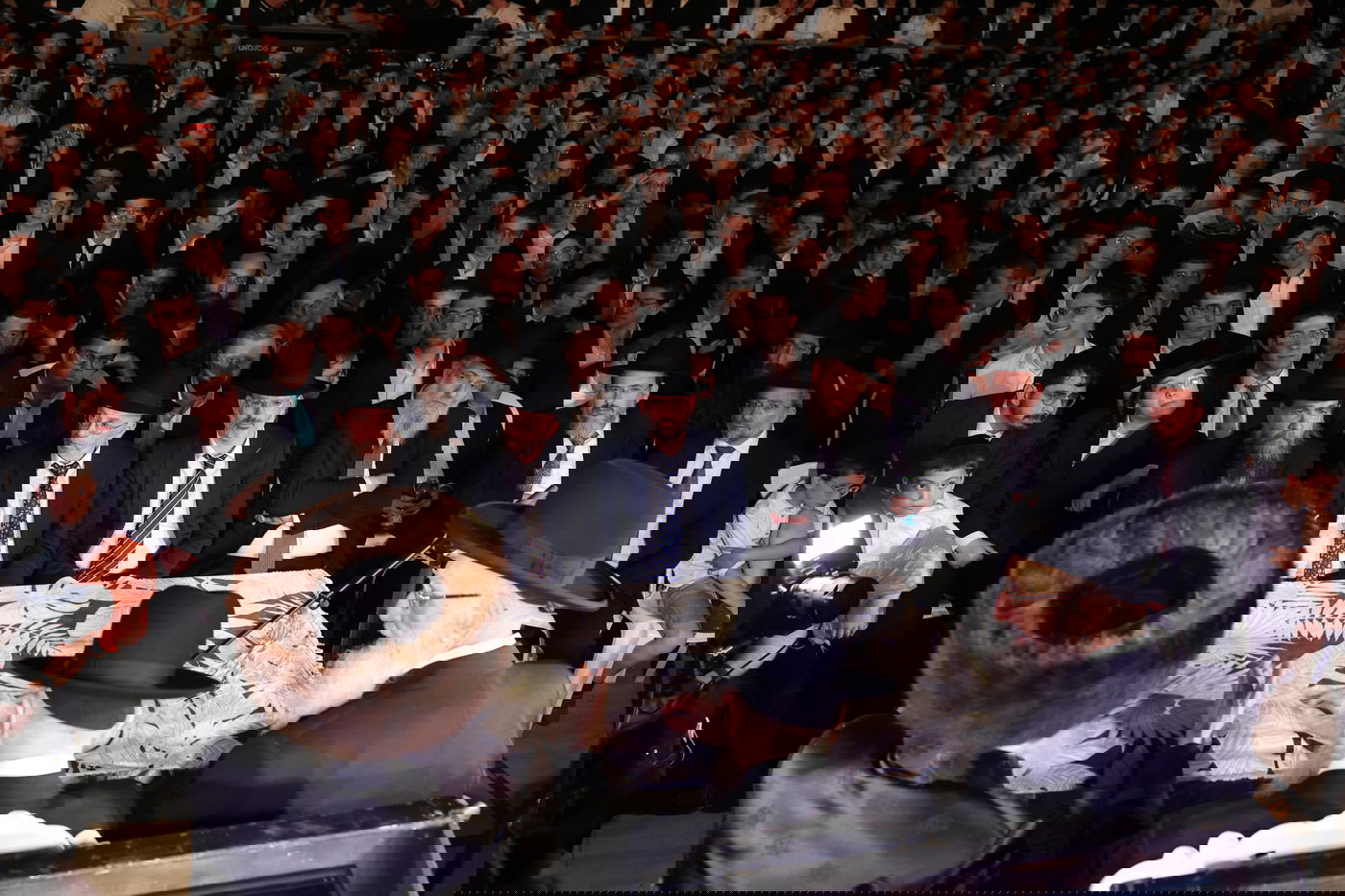 אירוע חלוקת המלגות של תוכנית "כתבתם" בעיריית ביתר עילית בראשות המשגיח הגאון רבי דן סגל