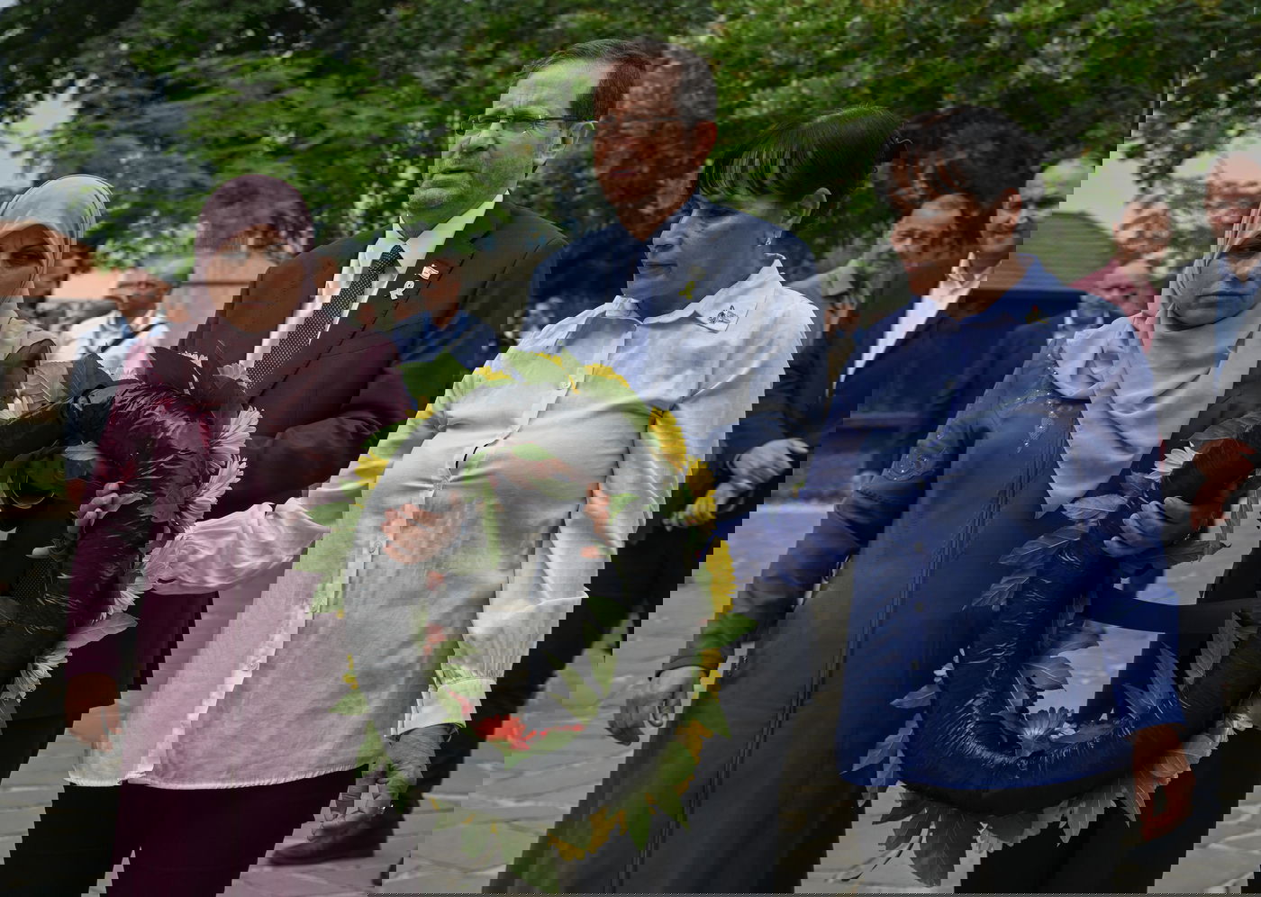 הרצוג עם משפחות שכולות מהמגזר הדואי