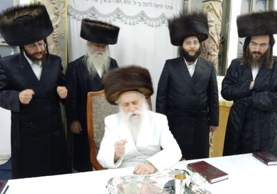 חג הפסח בחצה"ק בוטשאן