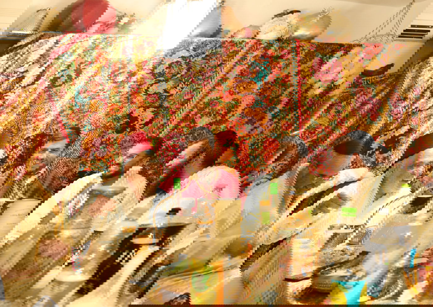 זופניק בכיכר • כל התמונות, הנייעס והחשיפות של פסח והמסתעף