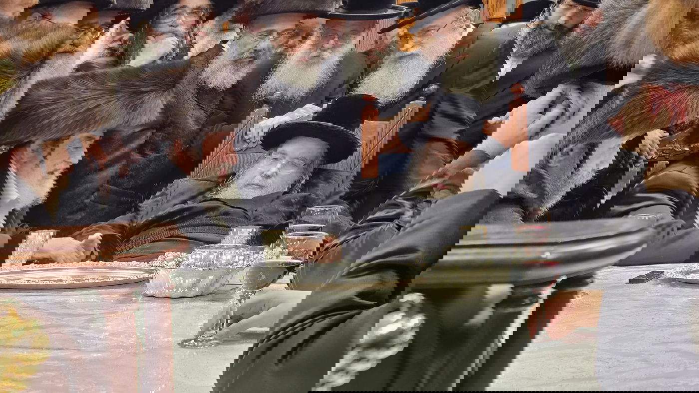 ביקור האדמו"ר מויזניץ אצל האדמו"ר מבעלזא