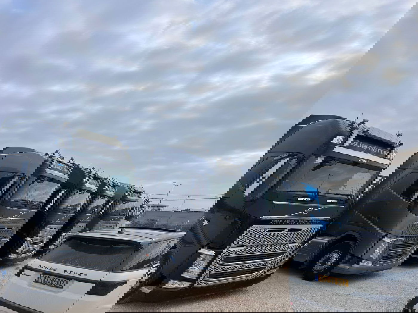 כניסת סיוע הומניטרי לראשונה דרך מעבר ארז