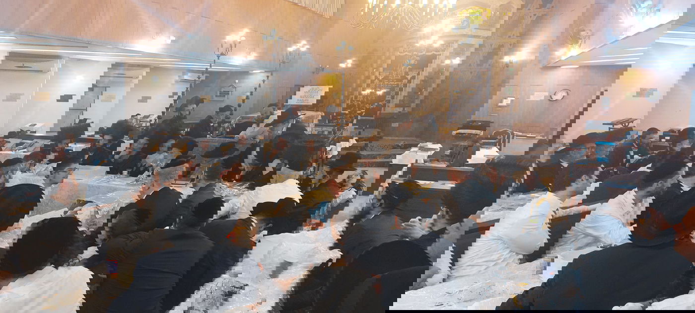 חג הפסח בצל הגה"צ ר' מרדכי אויערבאך