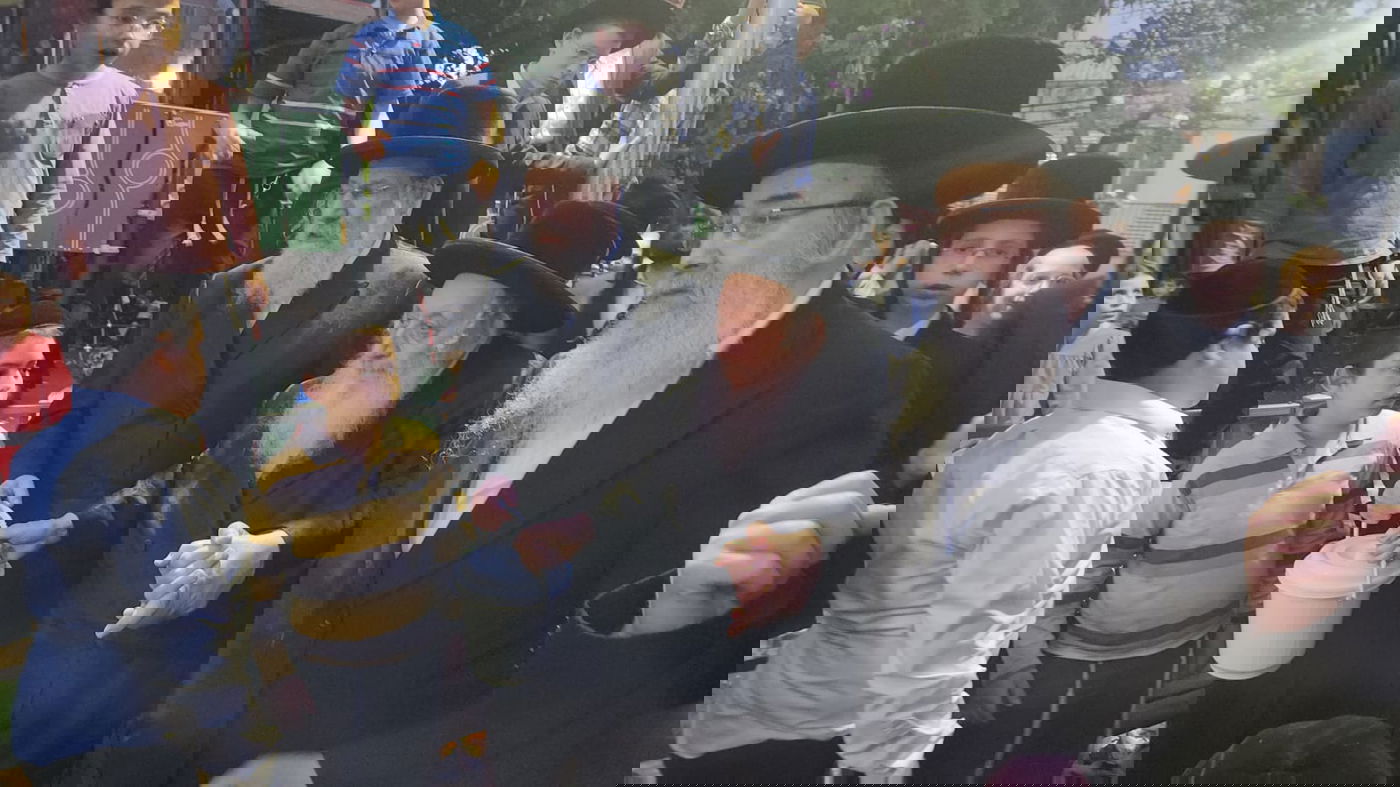 חג הפסח בחצה"ק נאראל