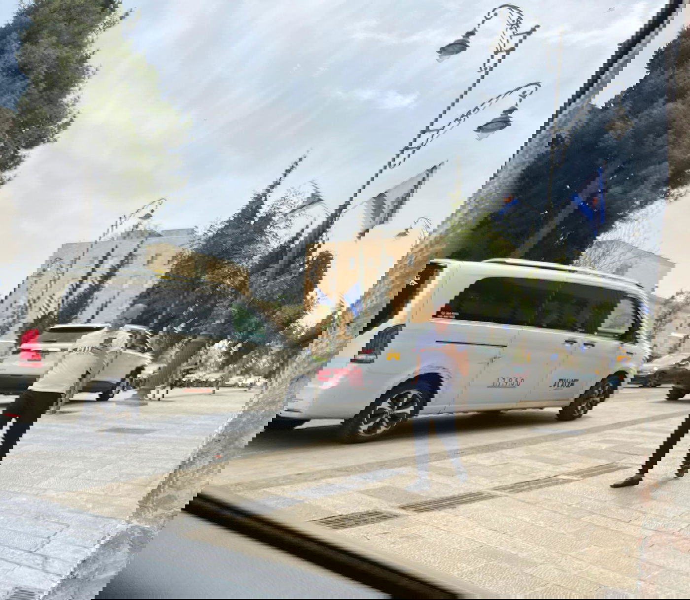 זופניק בכיכר • כל התמונות, הנייעס והחשיפות של פסח והמסתעף