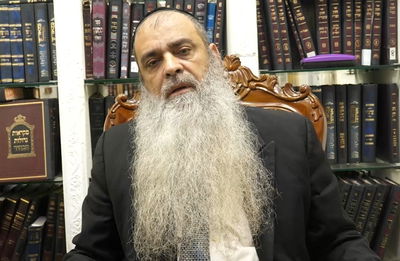 הרב רפאל זר בפינה לפרשת אחרי מות • צפו