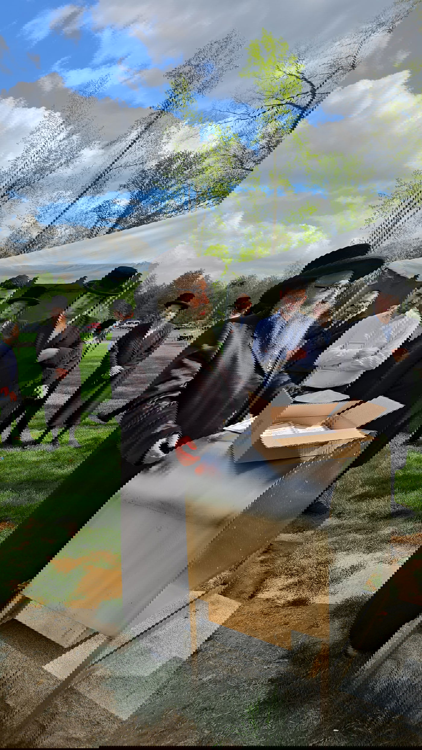 יאר צייט ראשון לר' מיכאל שניצלער