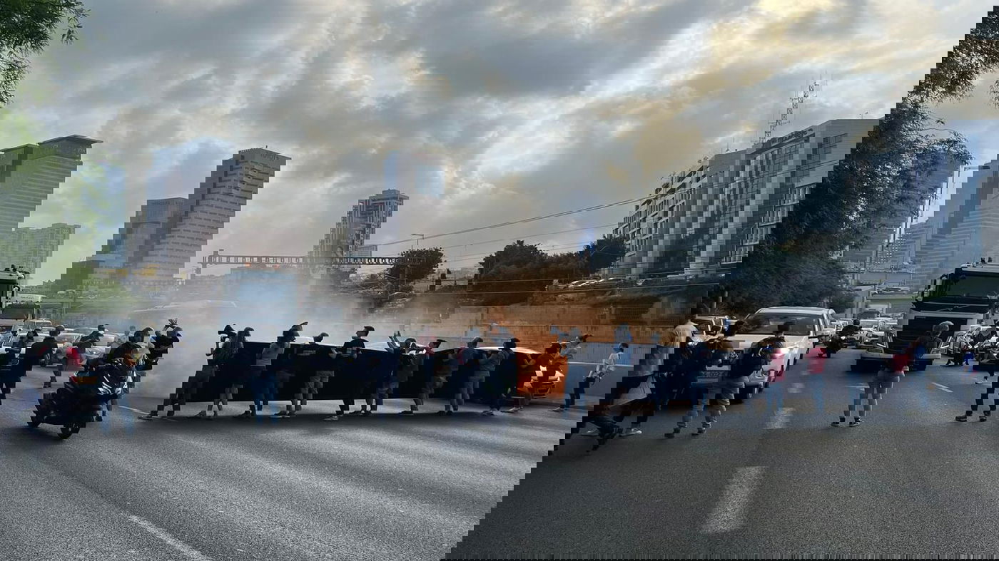 ההפגנה באיילון כעת