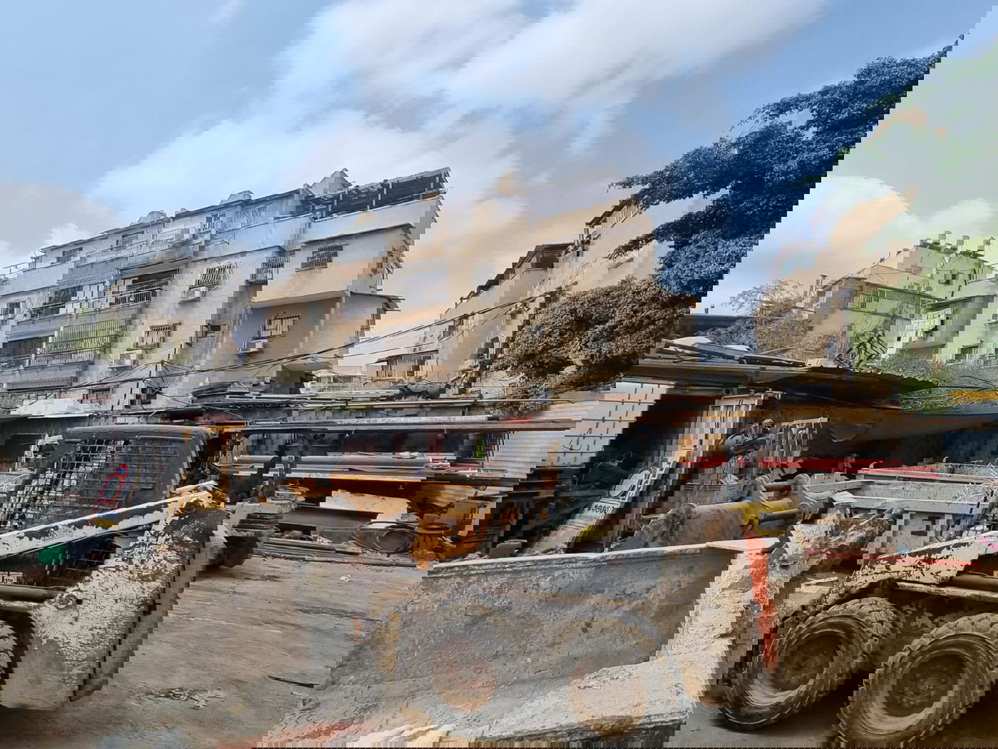 מבצע משולב בבני ברק: המשטרה פשטה על מתחמים שפעלו בניגוד לחוק