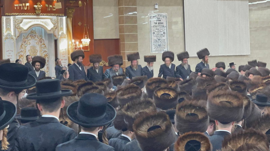 נעילת החג בסאטמאר