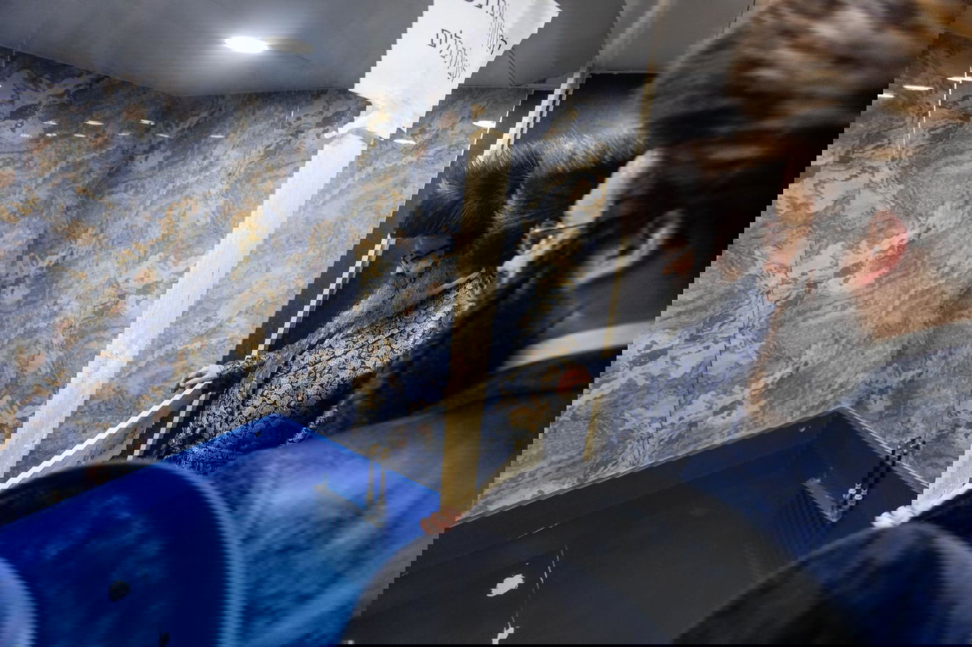 הגה"צ ראש ישיבת סאטמאר בחנוכת בית המדרש בבי"ש