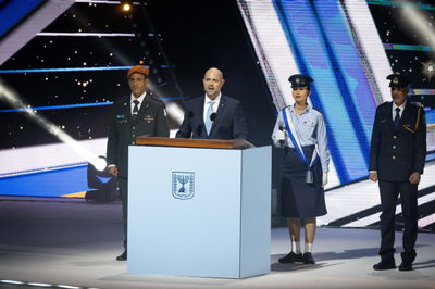 טקס ממלכתי? מירי רגב רצתה לבטל את נאומו של אוחנה - שהודיע כי הכנסת לא תשתתף