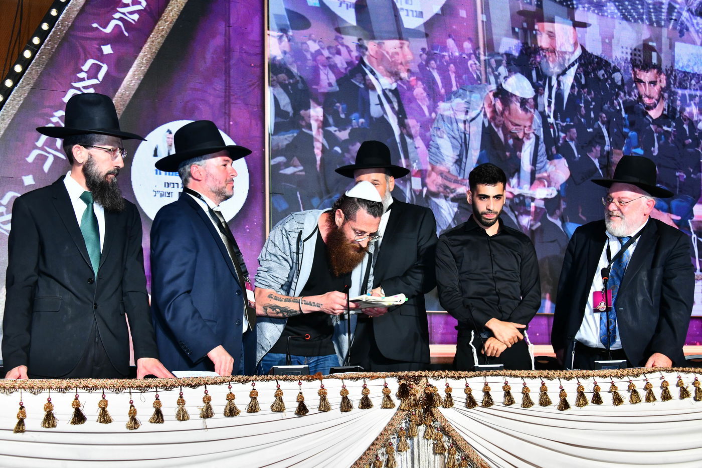 כינוס 'לב לאחים'