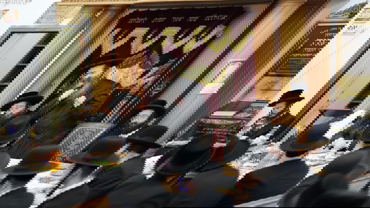 האדמו"ר מזימגראד בטיש הילולא