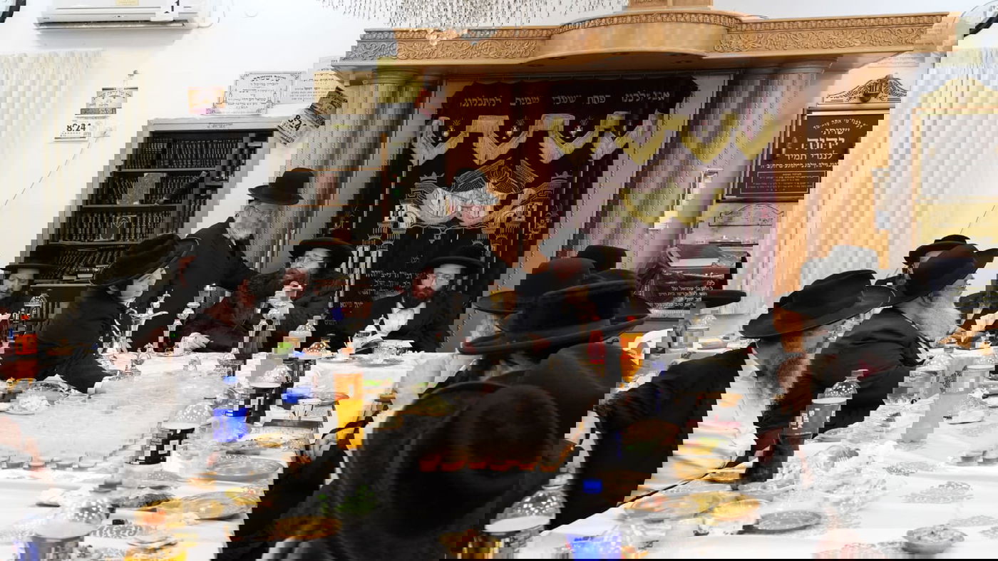 האדמו"ר מזימגראד בטיש הילולא