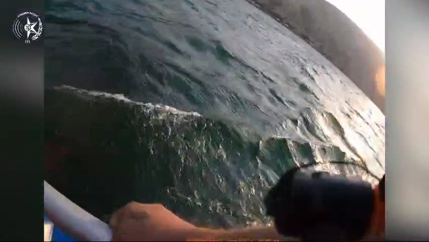 החילוץ מהמים