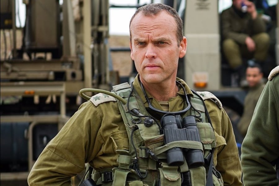 האלוף החדש שלומי בינדר. יחליף את חליווה שכשל בהגנה על ישראל
