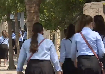 בחורות סמינר | ארכיון