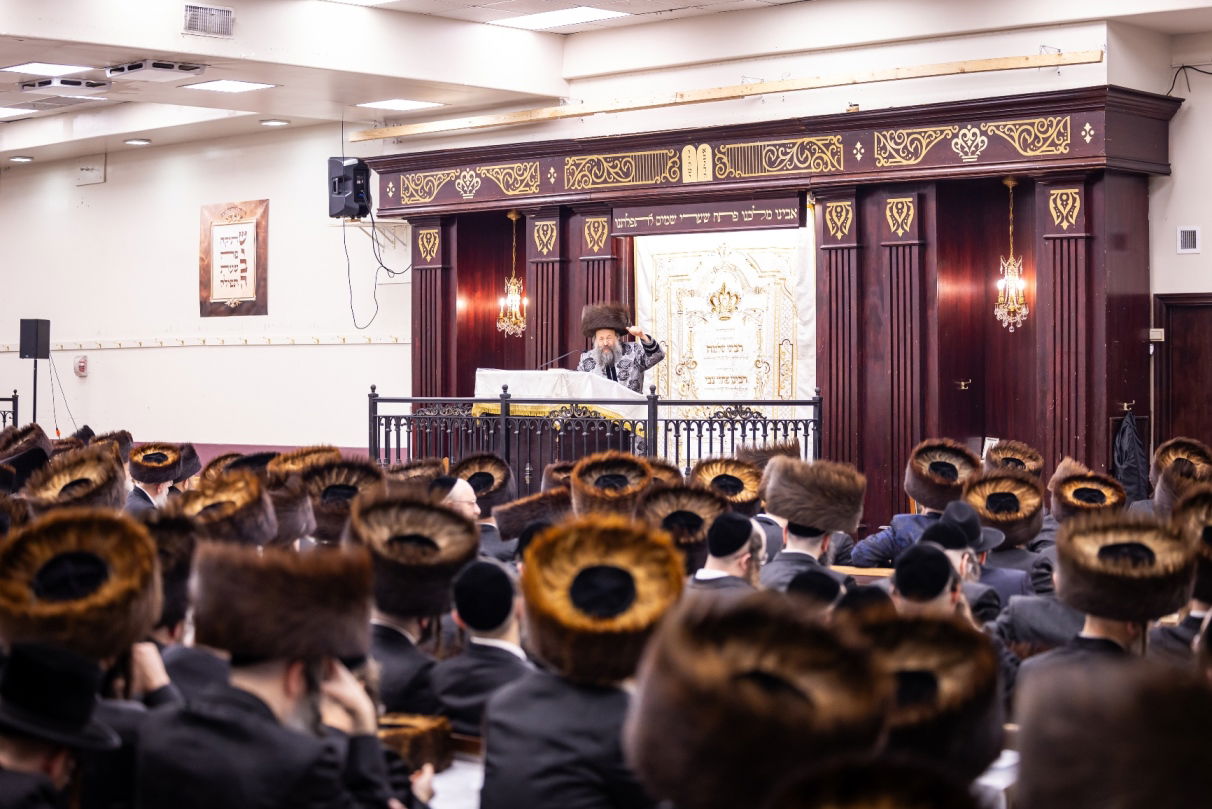 פסח בחצה"ק באבוב 45