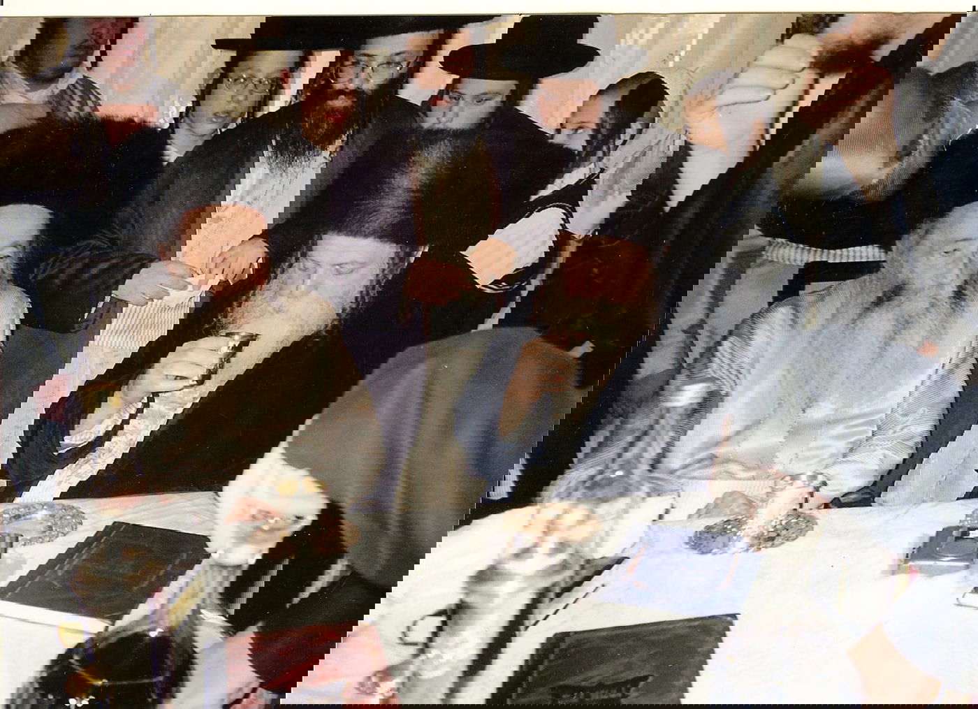 נוסטלגיה: האדמו"ר מפינסק קארלין זצ"ל