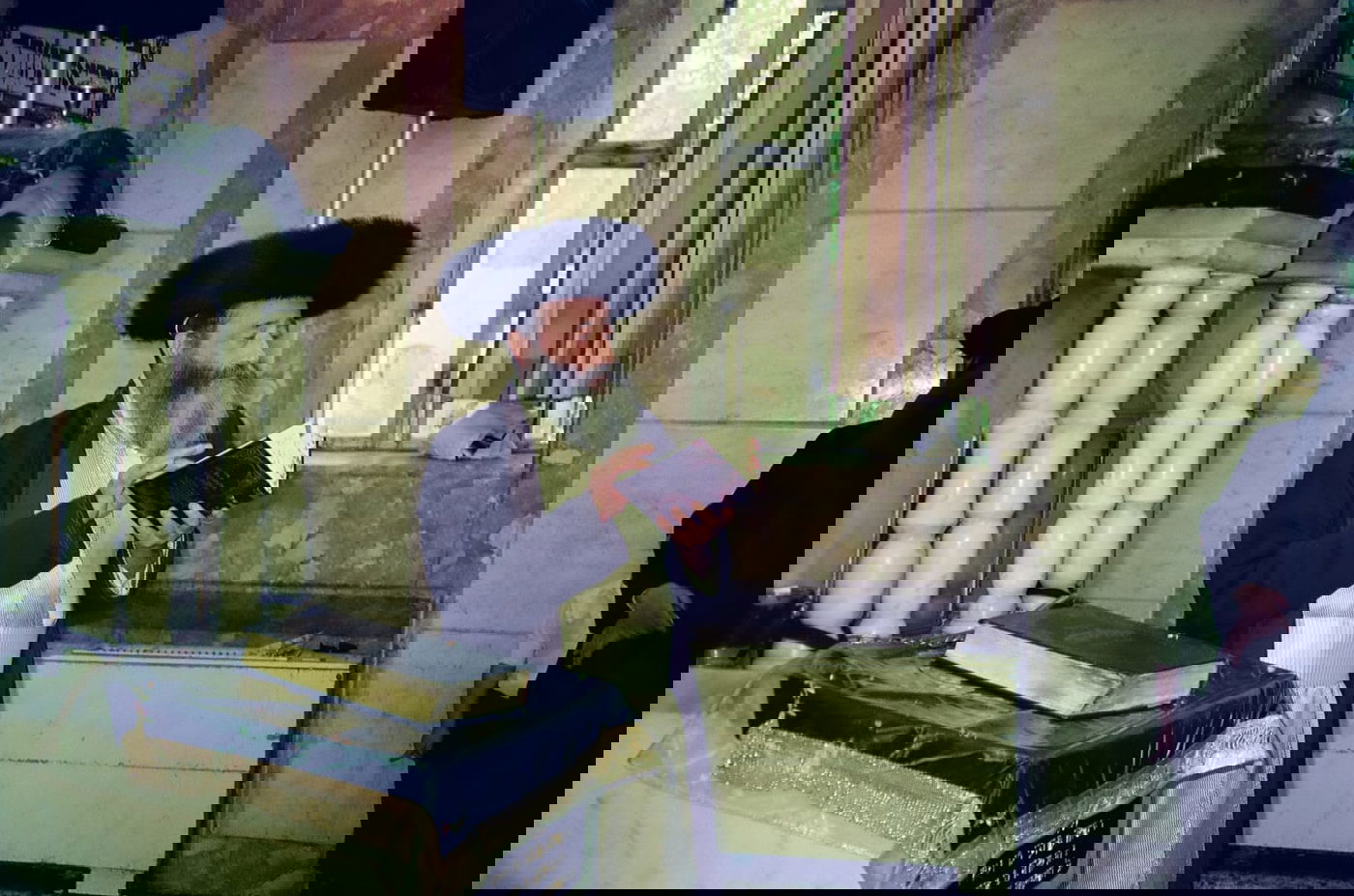 נוסטלגיה: האדמו"ר מפינסק קארלין זצ"ל