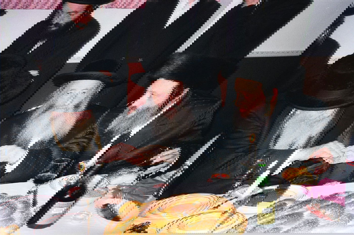 נוסטלגיה: האדמו"ר מפינסק קארלין זצ"ל