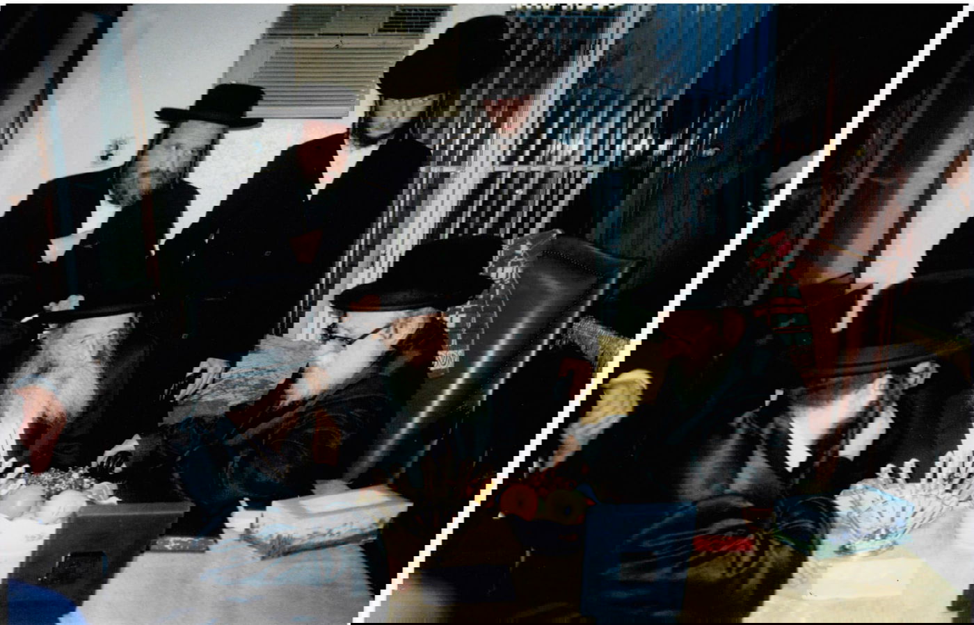 נוסטלגיה: האדמו"ר מפינסק קארלין זצ"ל