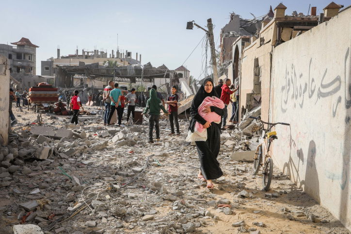 בניין שנהרס מתקיפה אווירית ישראלית ברפיח