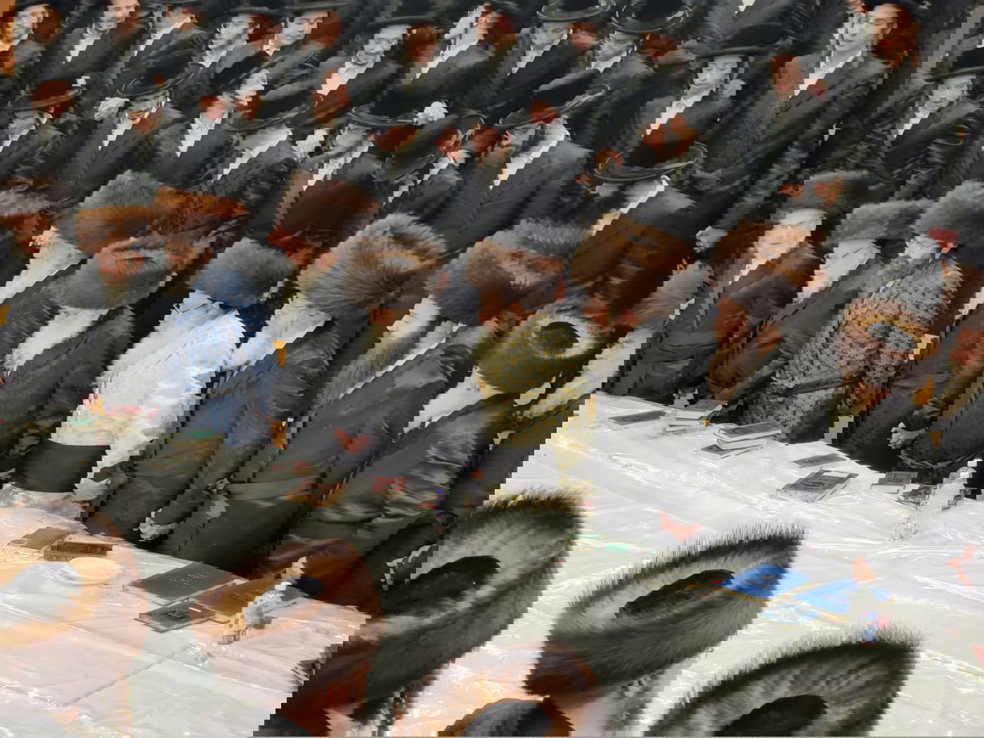 חודש ניסן בחצה"ק צאנז קלויזנבורג