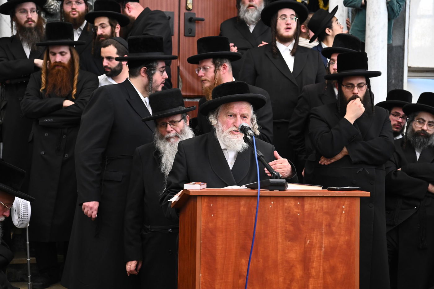 מסע הלוויית בת האדמו"ר מספינקא