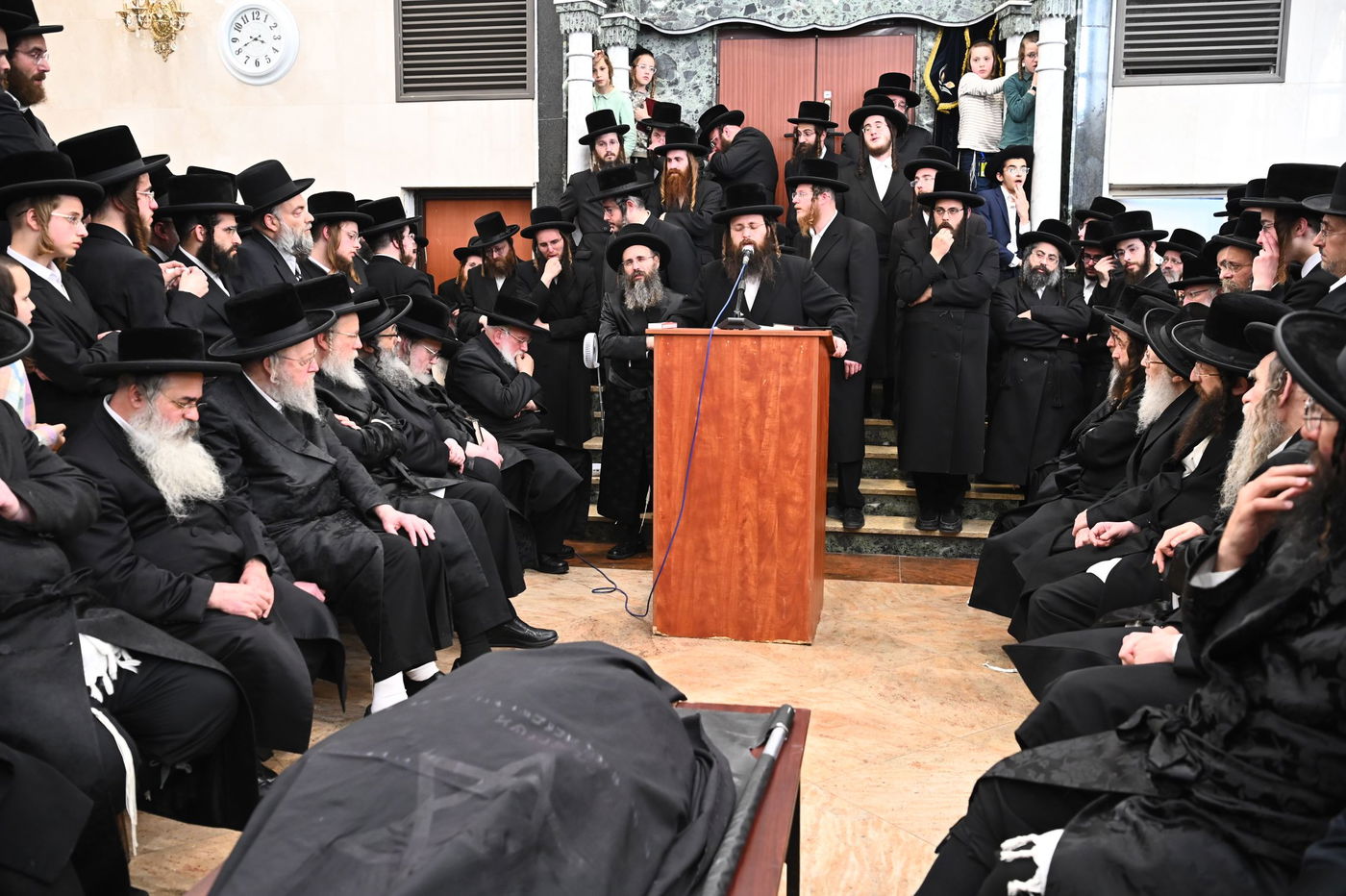 מסע הלוויית בת האדמו"ר מספינקא