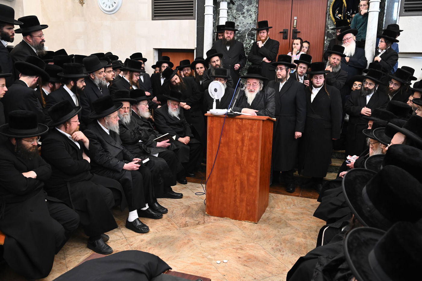 מסע הלוויית בת האדמו"ר מספינקא