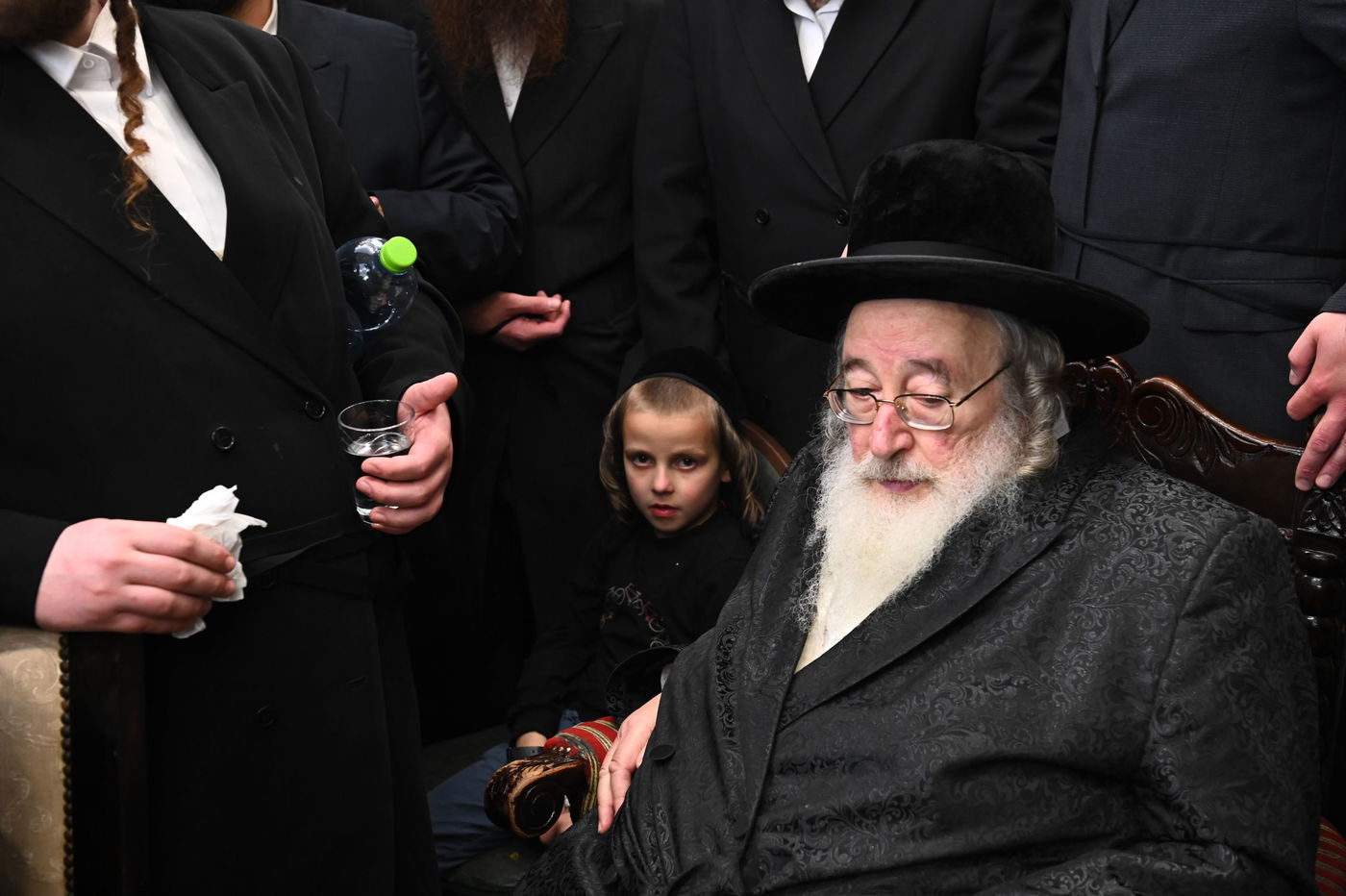 מסע הלוויית בת האדמו"ר מספינקא