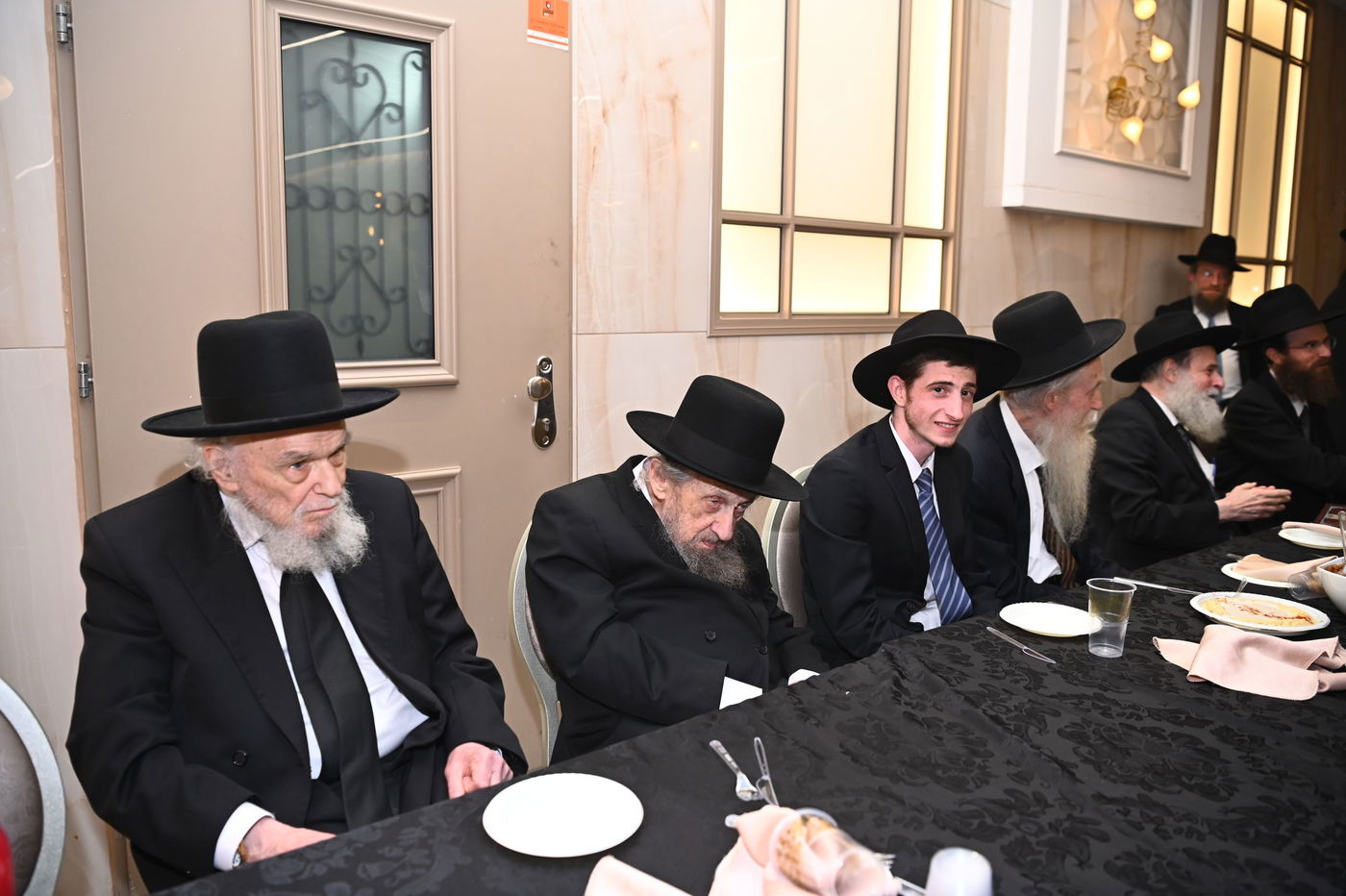 ארוסי נכדת הגרמ"ה הירש